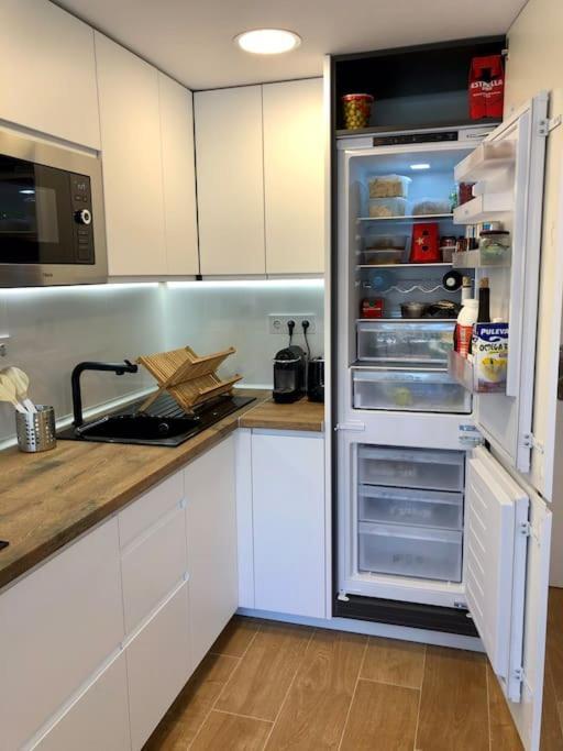 Ferienwohnung Sea View, Pool, Free Parking, Wifi, Port Aventura Salou Exterior foto